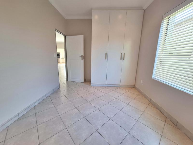 3 Bedroom Property for Sale in Hartenbos Heuwels Western Cape